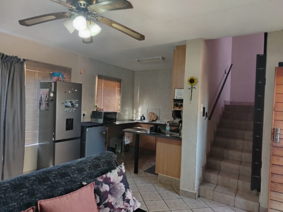 2 Bedroom Property for Sale in Vaalpark Free State
